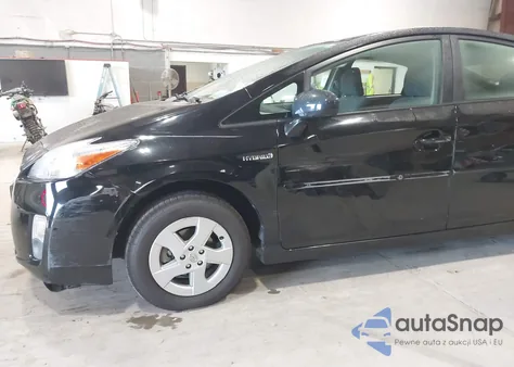 2011 Toyota Prius Three z USA, uszkodzony, nr VIN JTDKN3DU4B0293557